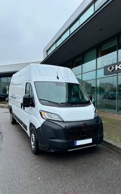 prestige-moving-logistics-cargo-9